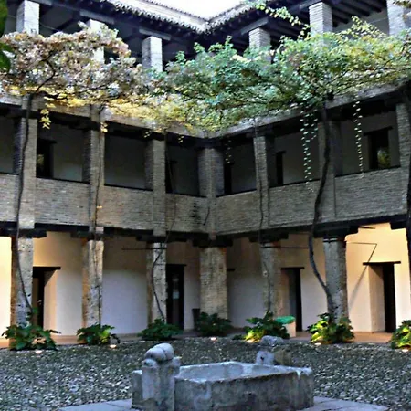 Casa Del Beso Holiday home Granada